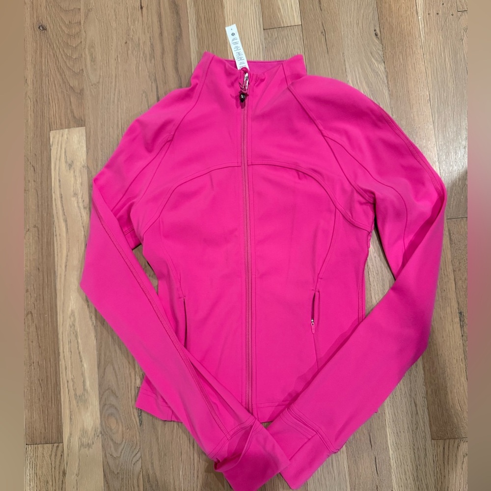 Lululemon Define Nulu Cropped jacket sz 4